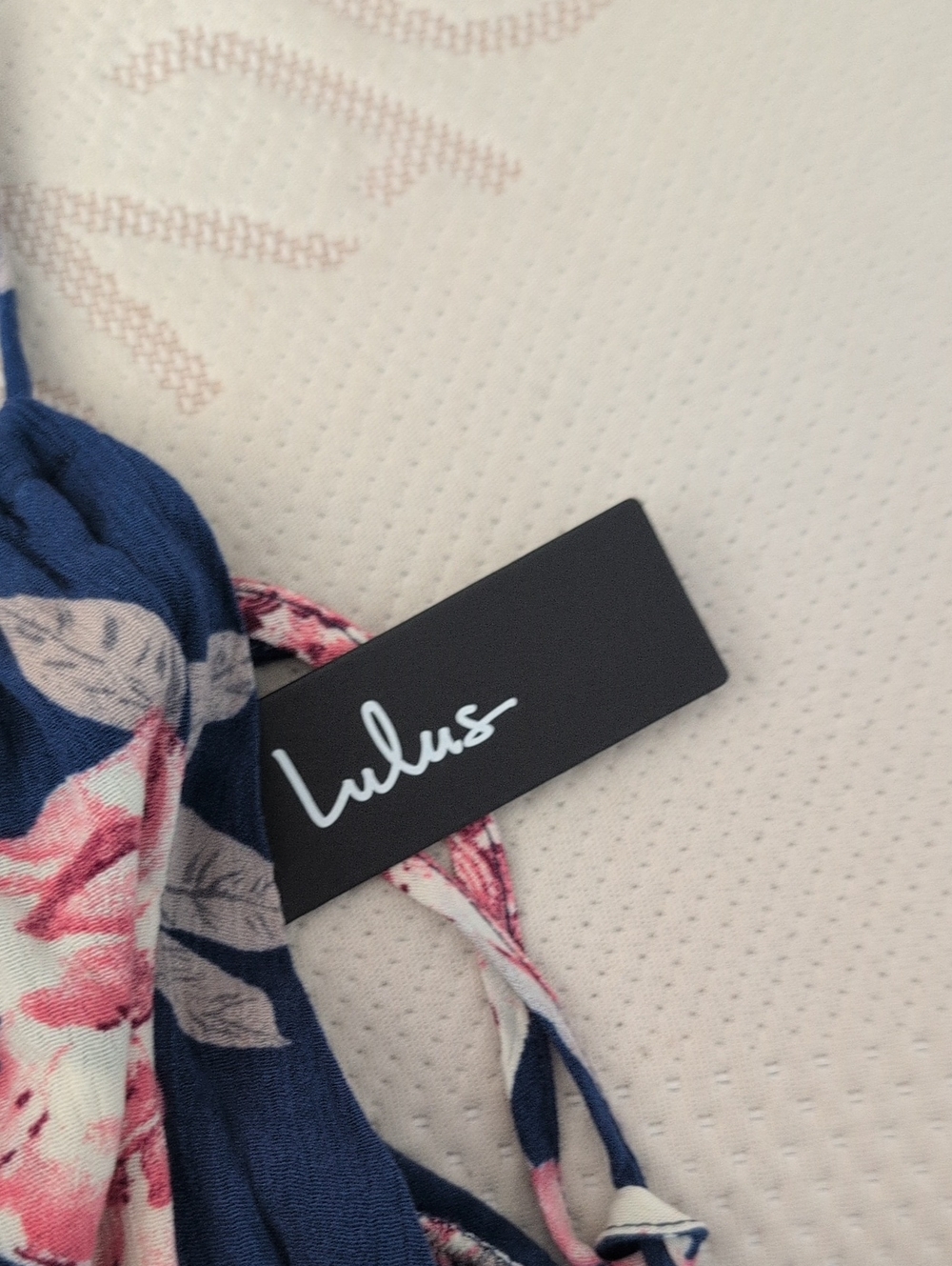Lulus Size M Navy Floral V-Neck Sundress with Tie Straps - Picture 8 of 8